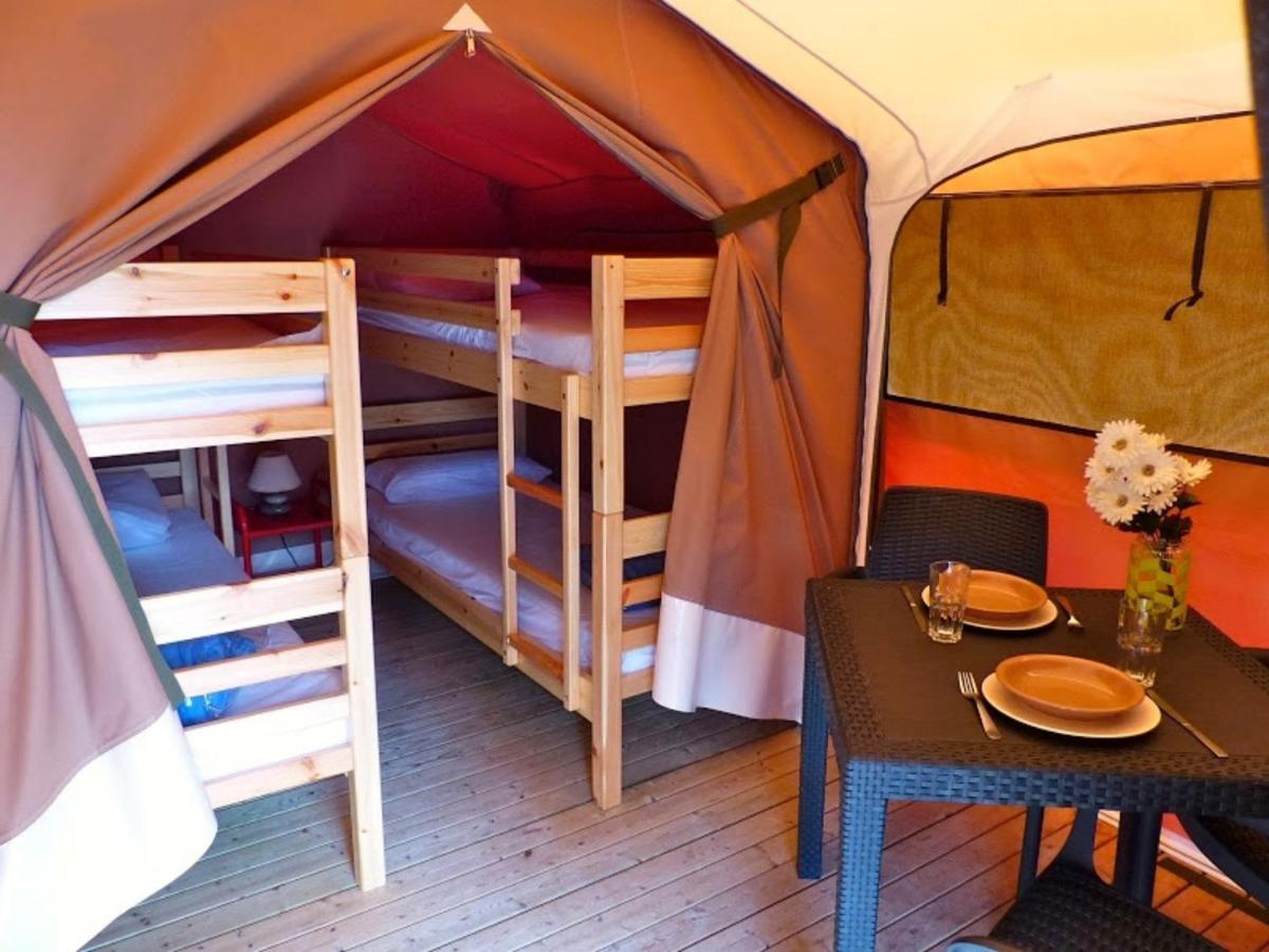 Camping Gavina Creixell Dış mekan fotoğraf